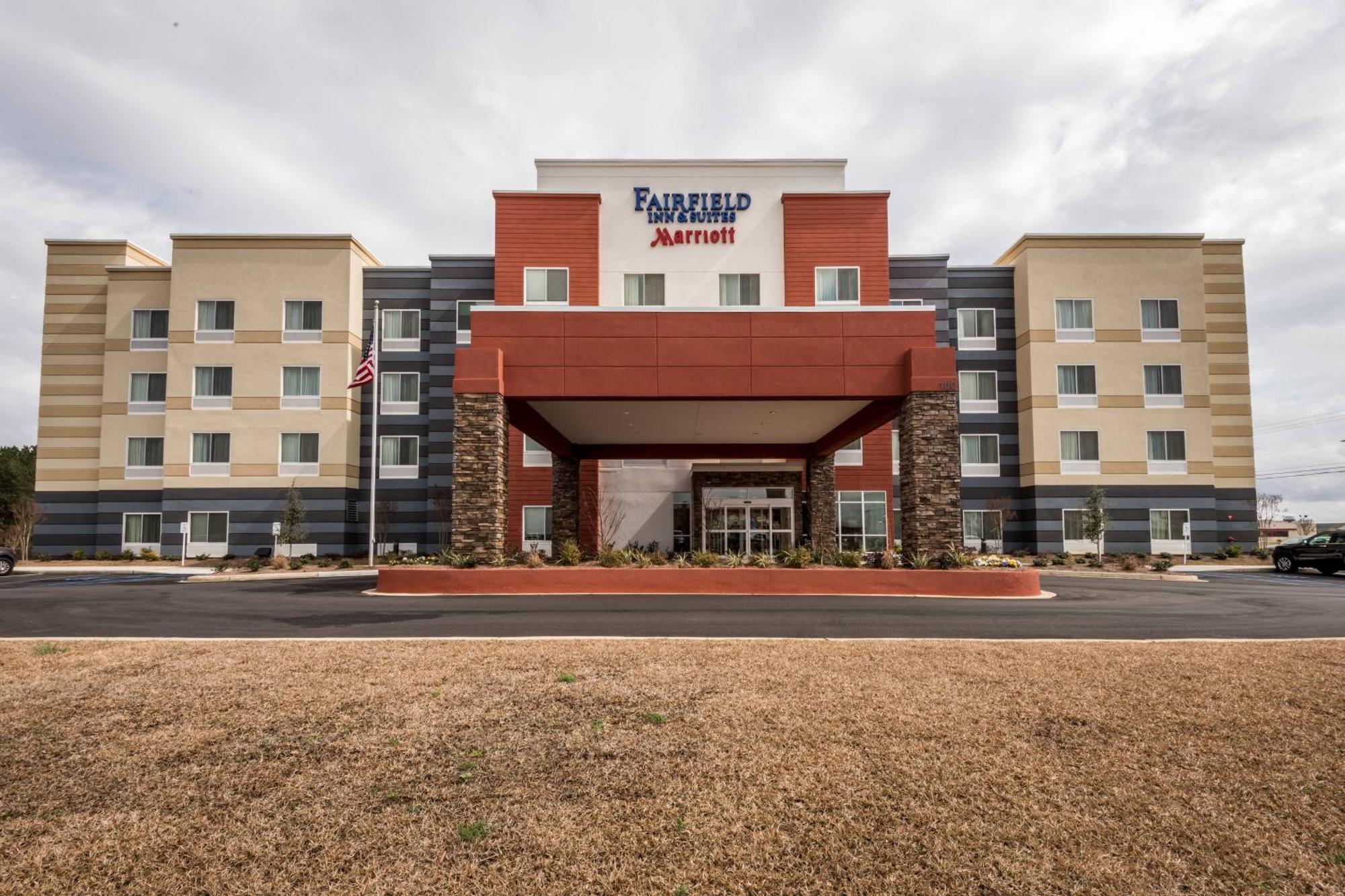 Fairfield Inn & Suites By Marriott Meridian Exterior photo